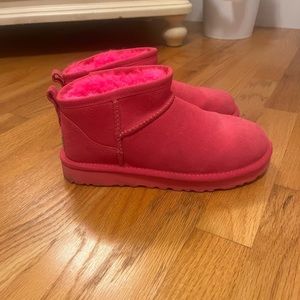 Ugg Ultra Mini Classic Boot